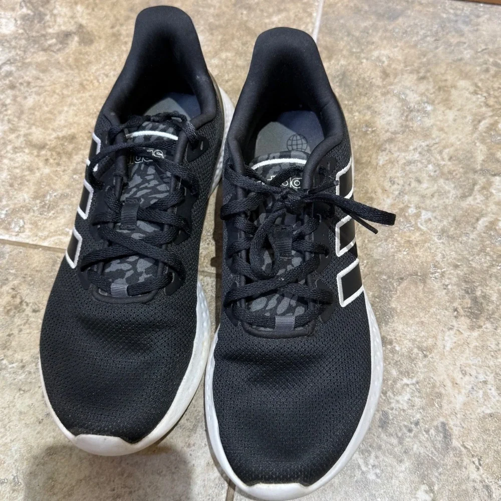 Adidas Adult‎ Puremotion Core Black/White/Magic Mauve 6 Sz 8